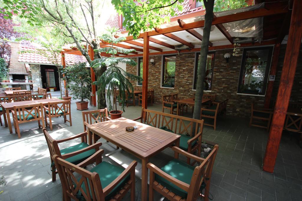 Hotel Melody Oradea Zewnętrze zdjęcie