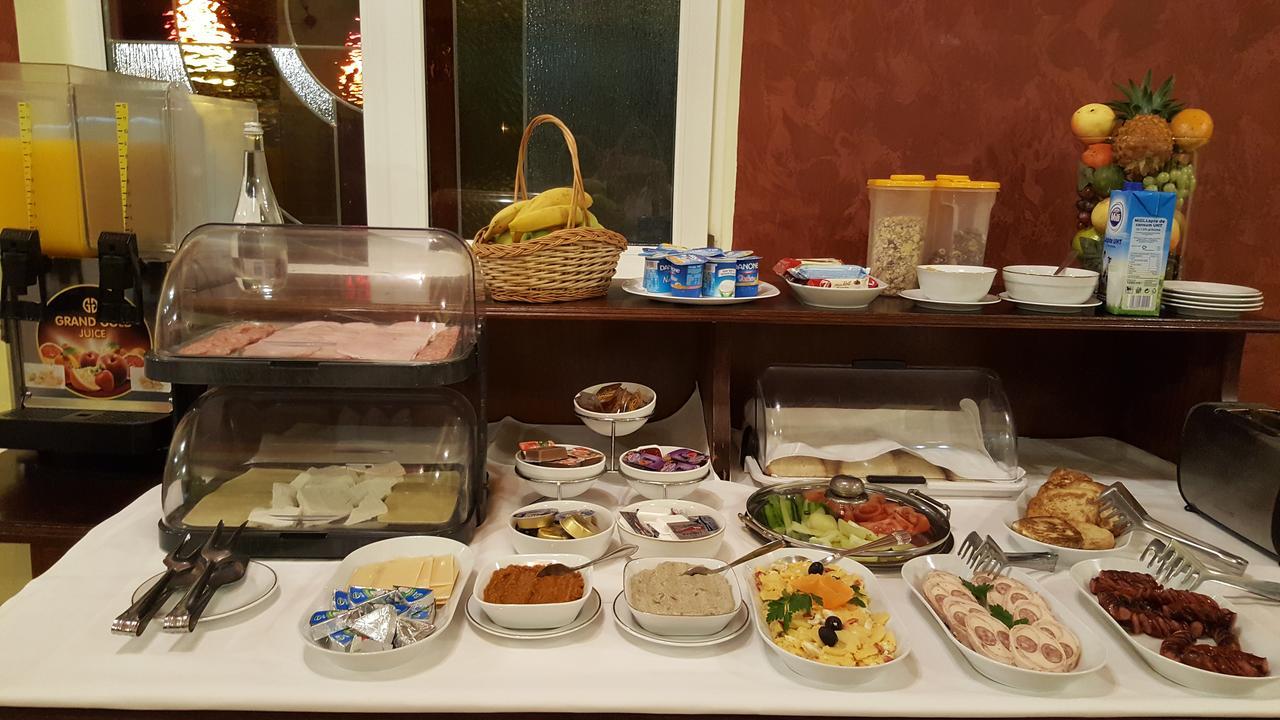 Hotel Melody Oradea Zewnętrze zdjęcie
