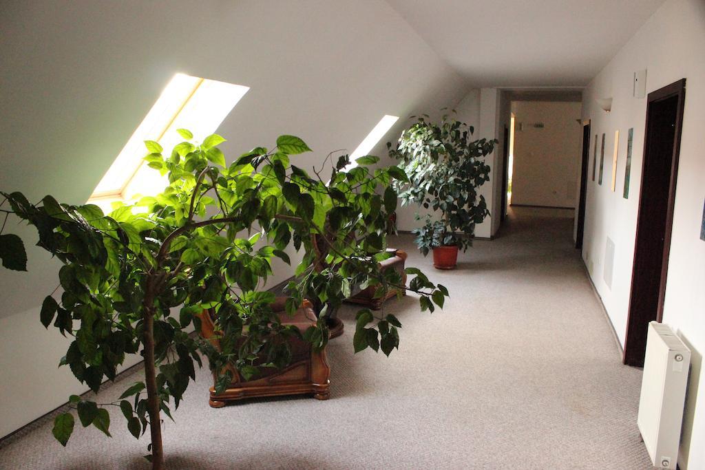 Hotel Melody Oradea Zewnętrze zdjęcie
